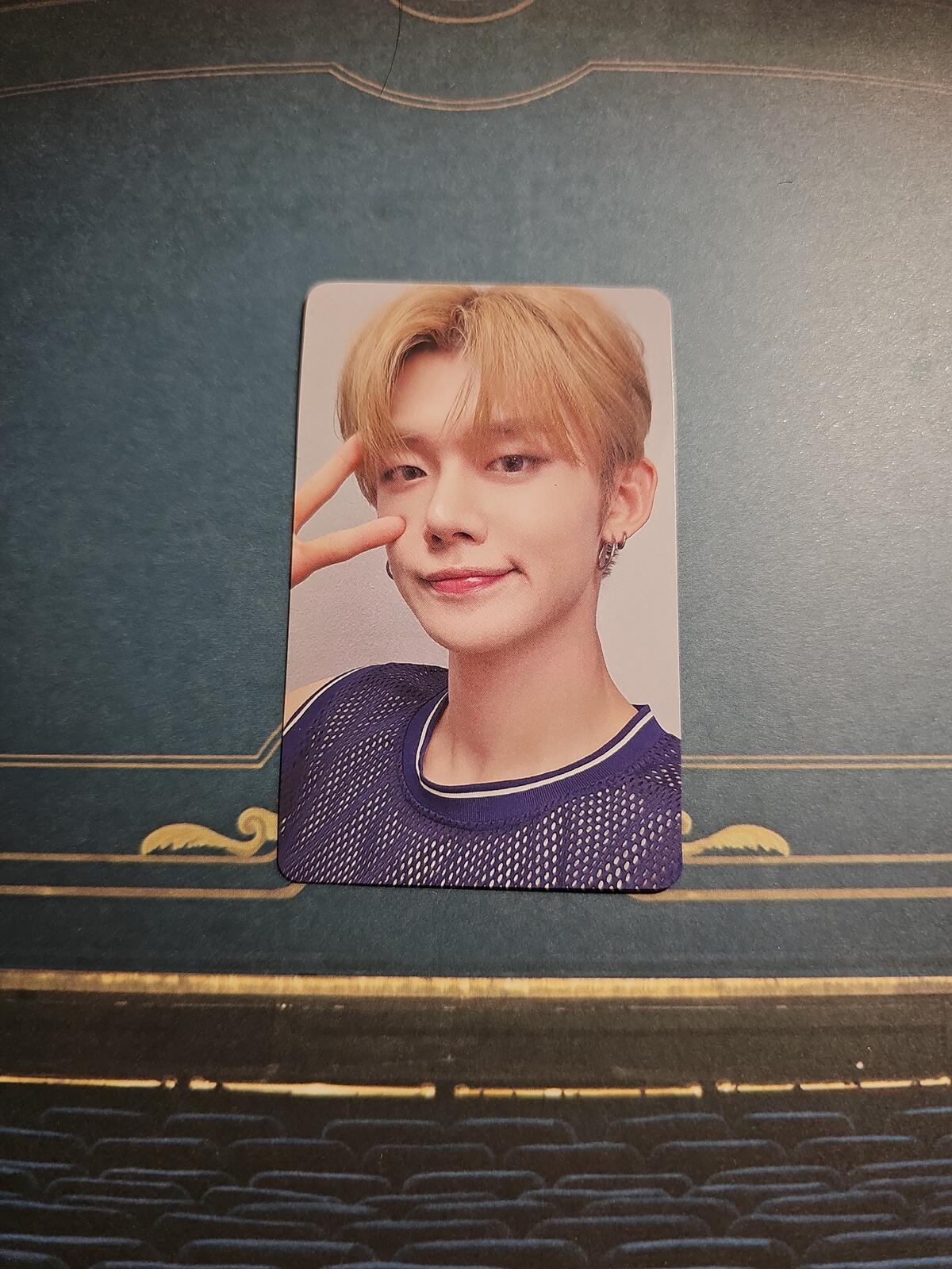 TXT YEONJUN photocard